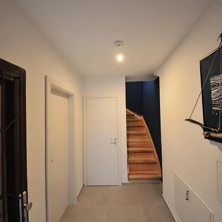 Apartma Riba V Izoli Za Dva Izola