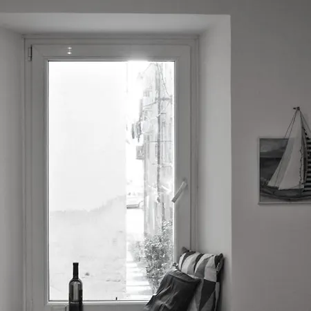Apartma Riba V Izoli Za Dva Apartment *